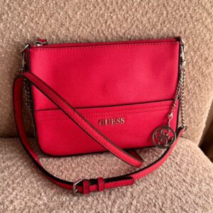 Guess Crossbody ne gjendje shume te mire