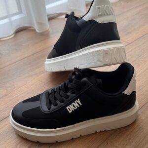 Dkny sneakers te reja nr 37.5