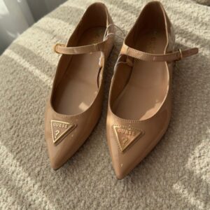 Guess Nr 38-38.5