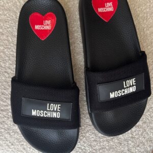 Love  Moschino Nr 37
